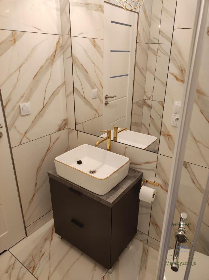 Nowe Apartamenty Na Swiatowida Vito Apartments "Centrum"Molo 5 Min Spacerem" Miedzyzdroje Luaran gambar