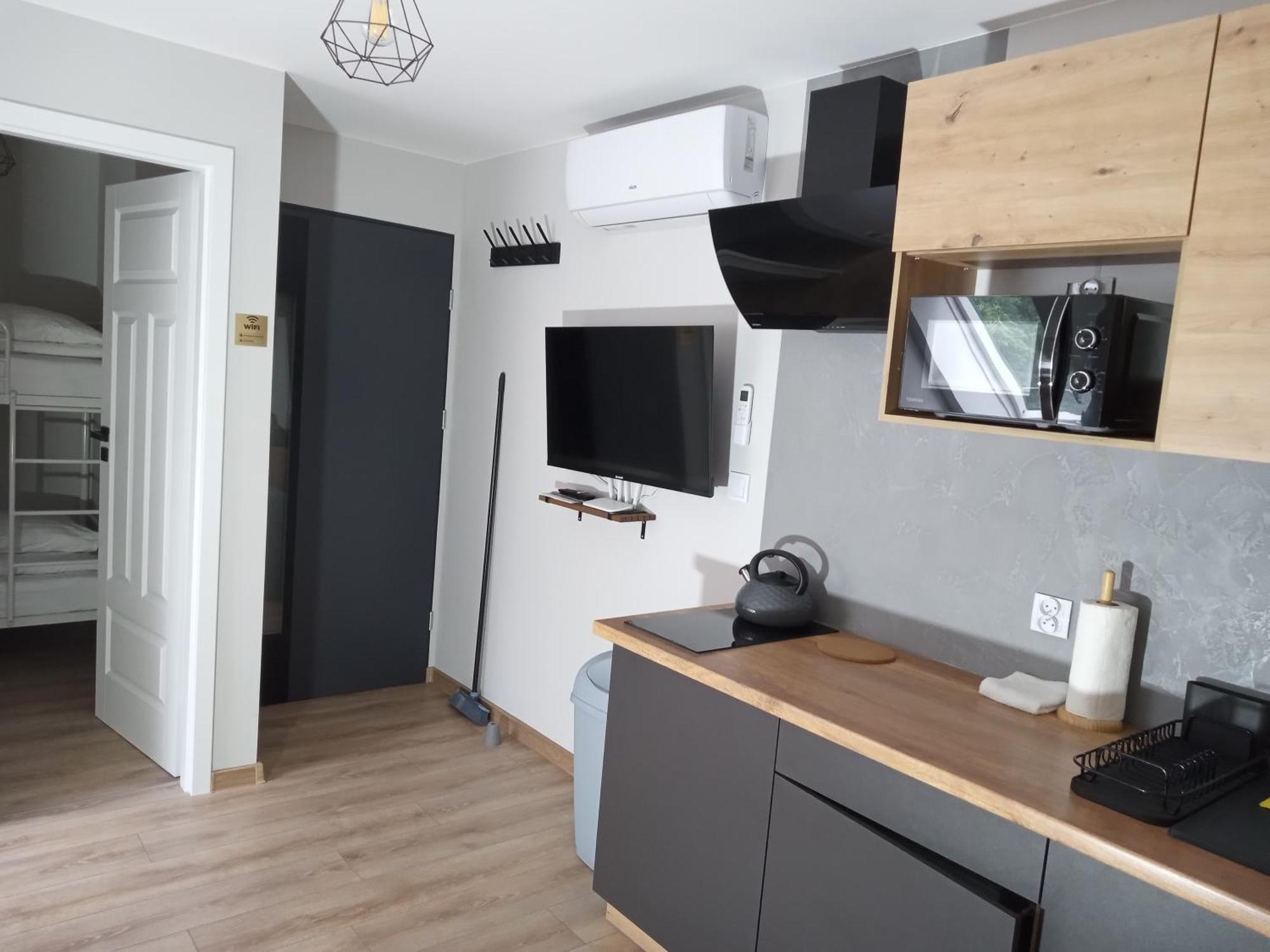 Nowe Apartamenty Na Swiatowida Vito Apartments "Centrum"Molo 5 Min Spacerem" Miedzyzdroje Luaran gambar